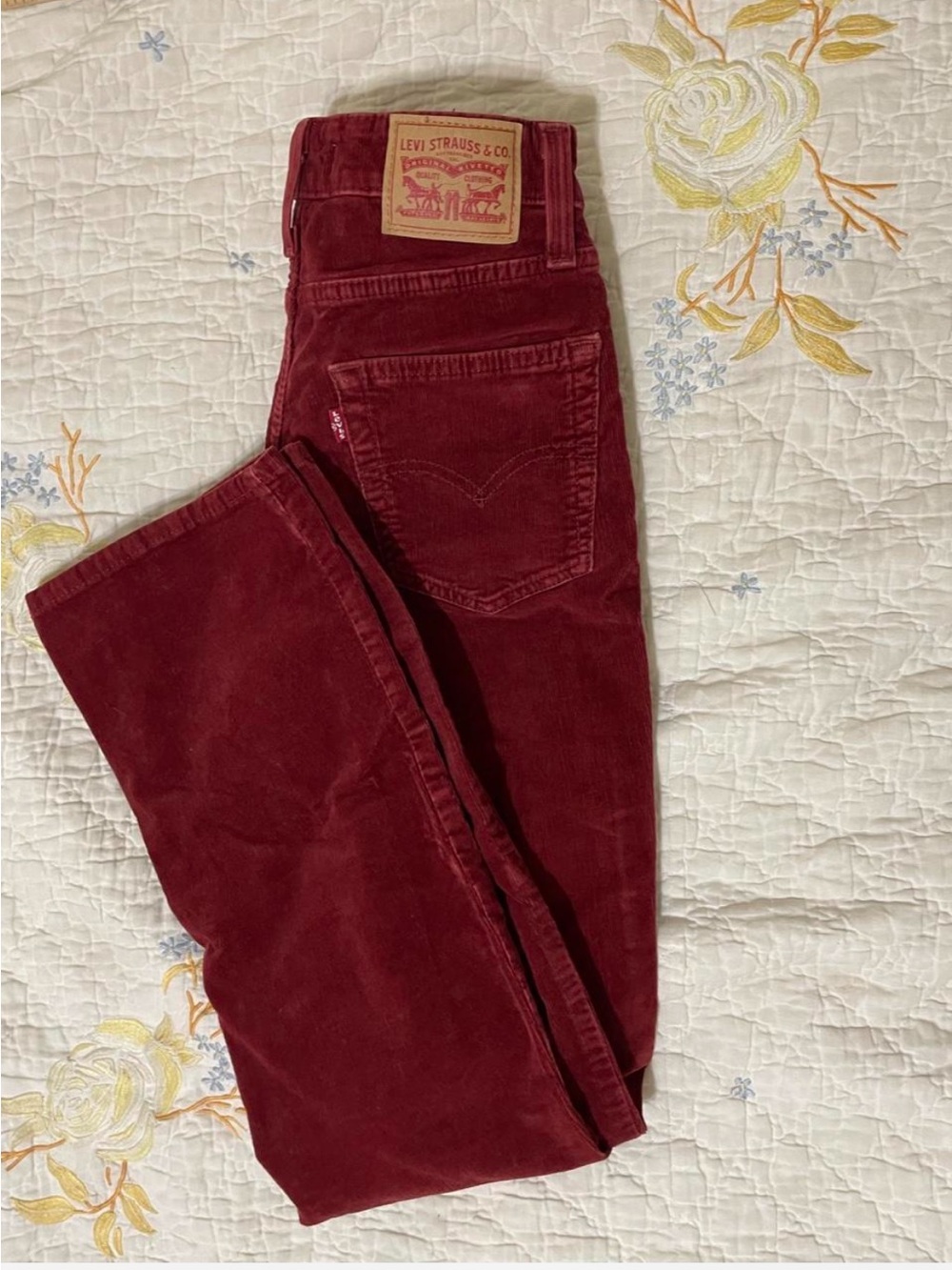 Levi’s 725 High Rise Boot Cut Corduroy Pants